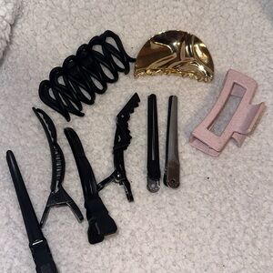 ‼️SOLD‼️9 brand new claw clips